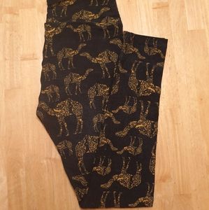 LuLaRoe OS Camel Leggings
